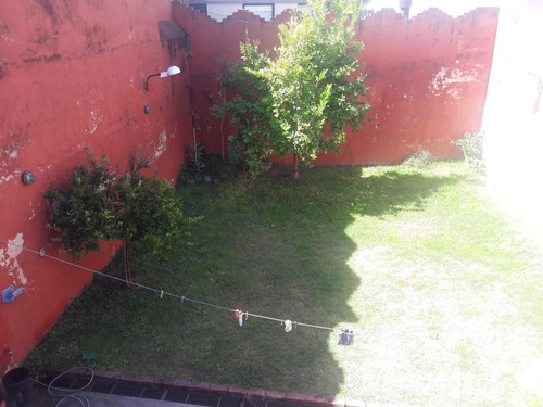 Imagen 4 de 13 de Casa A Refaccionar Sobre Lote Propio
