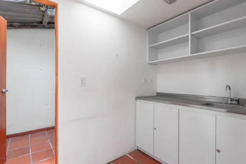 Edificio En Venta En Las Nieves. Cod V18519
