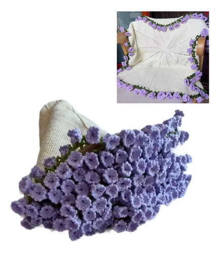 Un Ramo De Flores Tejidas A Mano, Una Manta Rosa,