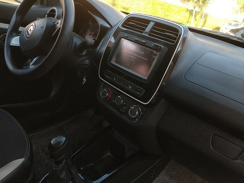 Imagem 8 de 9 de Renault Kwid Intense Flex 5p