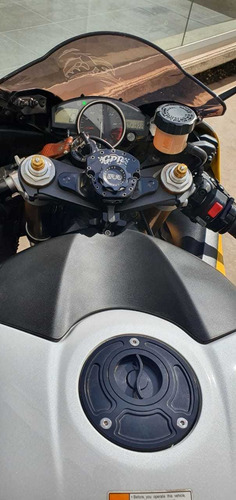 Yamaha Yzf R6