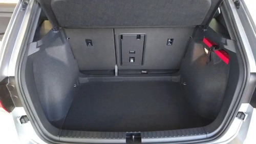 Imagen 2 de 25 de Volkswagen Taos 1.4 250tsi Hero Automatica At 2022 0km Vw 05