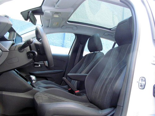 Imagem 9 de 11 de Peugeot 208 1.6 16v Flex Griffe At6