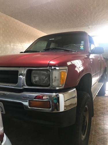 Toyota Hilux Japonesa Eixo Rigido 120 Mil Km Originais