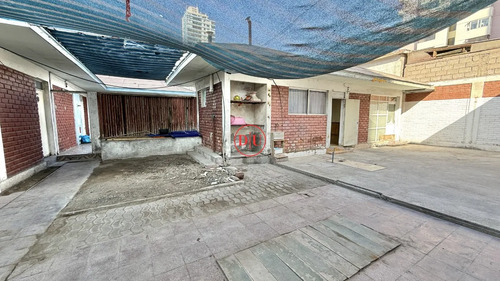 Arriendo Comercial Esquina | 441 M² | Playa Cavancha | Iqq