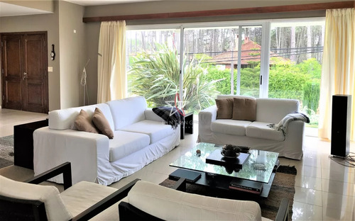 Casa, 3 Dorm + Dep De Servicio, Rincón Del Indio, Playa Brava, Punta Del Este, Alquiler