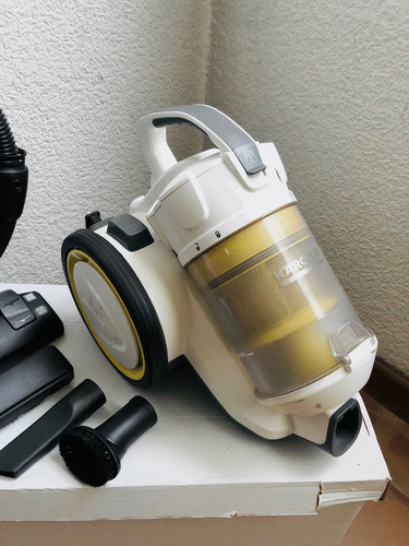 Karcher Aspiradora Vc 3 Con Accesorios Original Blanco (Usado)