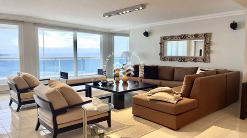 Imponente Apartamento En Millenium Tower, Punta Del Este