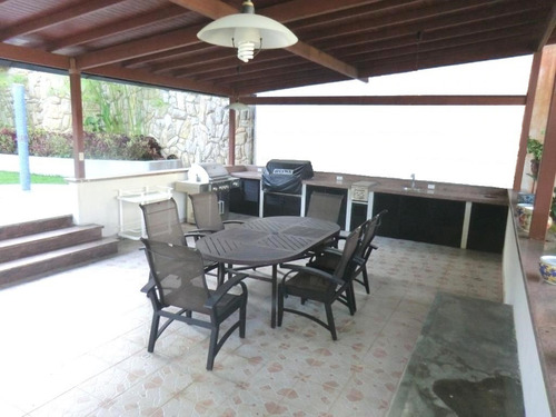 Imagen 27 de 28 de Se Vende Casa 925m2 5h+s/6b+s/5p La Lagunita 4544