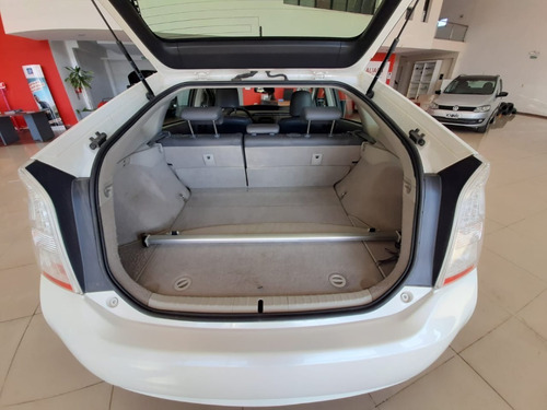 Imagen 8 de 13 de Toyota Prius Hibrido