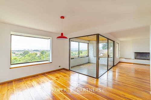 Imagen 1 de 19 de Amplio Departamento Duplex Con Linda Vista Y Patio