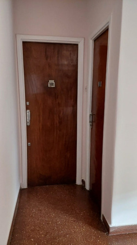Imagen 2 de 16 de Departamento 3 Ambientes Al Frente Villa Urquiza