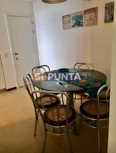 Imagen 6 de 11 de Apartamento En Venta Playa Mansa