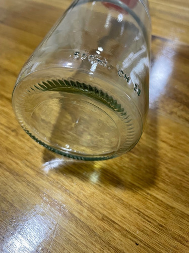 Botella De Vidrio Con Tapon De Plastico 500 Ml (Usado)
