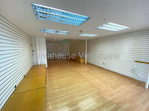 Venta Fabuloso Local En Centro Comercial Galerias En Prados Del Este #25-14007 Ijp