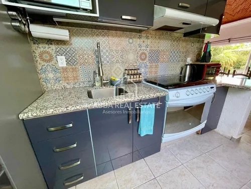 Casa En Renta, Fracc. Lomas De Cocoyoc