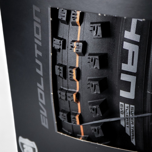 Llanta Schwalbe Tacky Chan 29x2.40 Super Trail Addix Soft Color Negro
