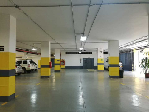 Imagen 9 de 11 de Alquiler Planta Baja En Edificio Industrial La California 452m2