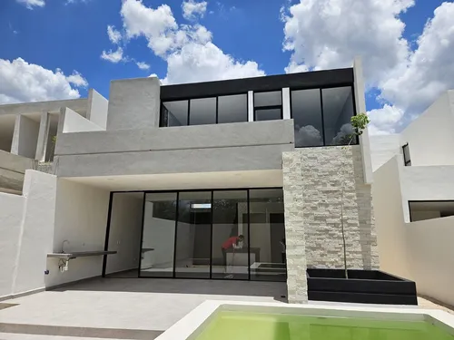 Casa En Venta En Mérida, En Cholul