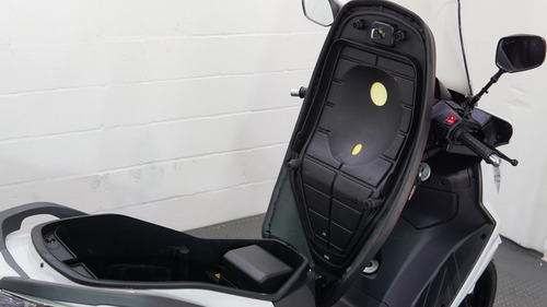 Sym Maxiscooter 300cc Citycom I Color Negro No Voge Sr4 Max