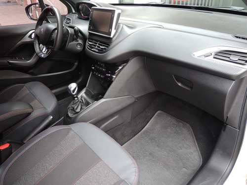 Imagen 9 de 17 de Peugeot 208 Gt 2020 1.6 Thp Mt N Dh Abs Ab Cc San Blas Auto
