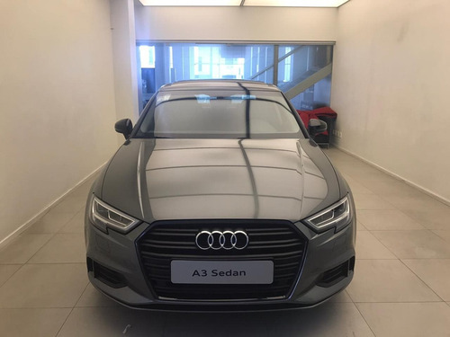 Audi A3 2.0 Tfsi Gasolina Sedan Performance Black S-tronic