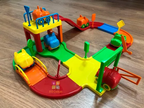 Pista De Carrinhos Brinquedo Corrida Infantil Com 6 Carros