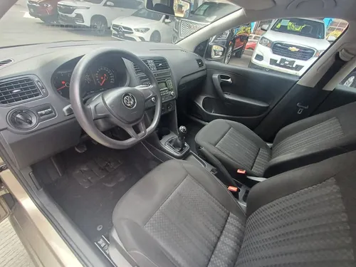 Volkswagen Vento 1.6 Starline Mt