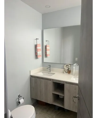 Apartamento En Venta En Envigado Sector Los Mesa