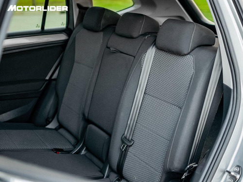 Imagen 11 de 15 de Volkswagen Tiguan 1.4 Comfort Ex Full| Permuta / Financia