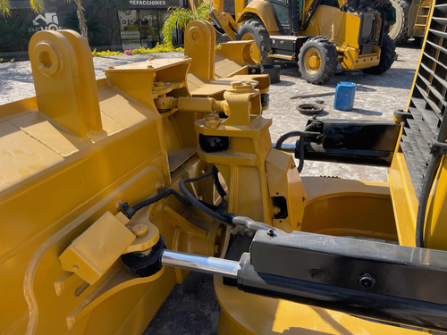 Caterpillar Bulldozer D6n Xl 2020
