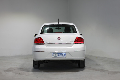 Fiat Linea 1.8 Essence 16v Flex 4p Manual