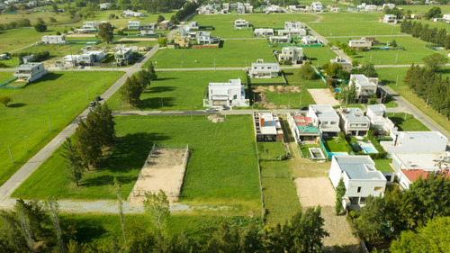 Lote 12x45 En Don Carlos Ii - 506 139 Y 140-venta-mb Gonnet-jose Hernandez-