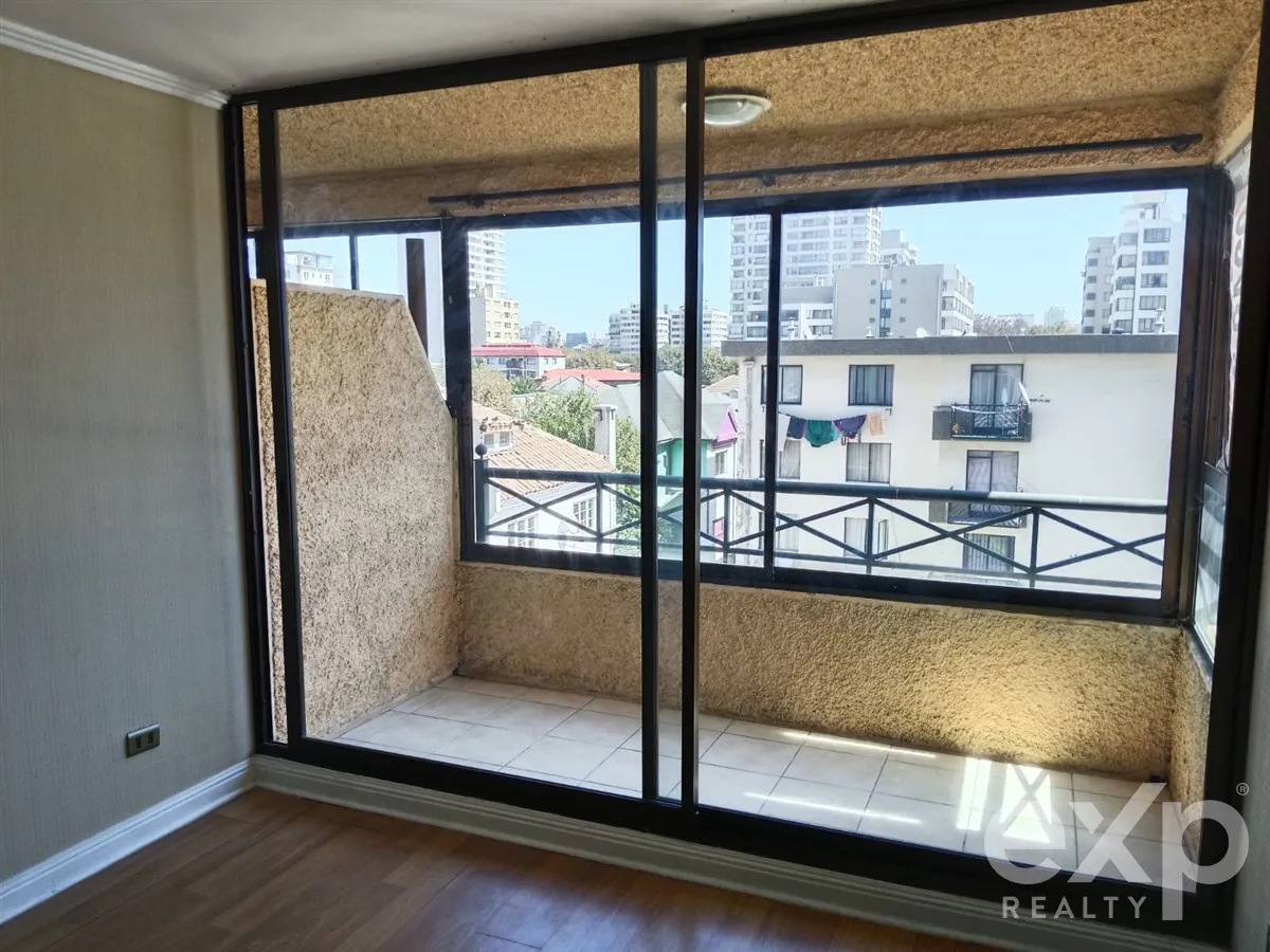 Imagen 5 de 18 de Departamento En Venta De 2dormit 2b. En Plan De Viña Del Mar