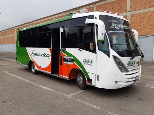 Bus Chevrolet Reward Npr
