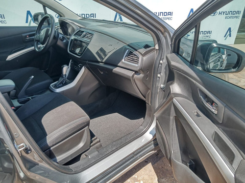 Imagen 12 de 14 de Suzuki S-cross 2018 1.6 Glx At