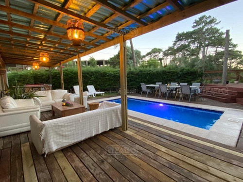 Casa Chalet En Venta Ubicado En San Rafael, Punta Del Este, Punta Del Este / Maldonado