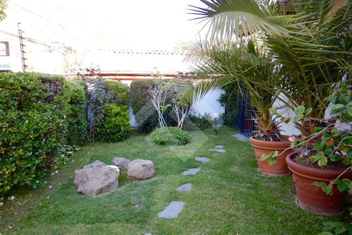 Imagen 25 de 27 de Casa En Venta De 5 Dorm. En Las Condes
