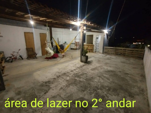 Casa Com 4 Quartos (1 Suíte)