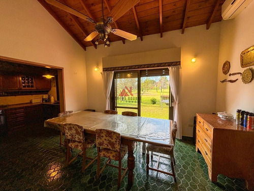Casa En Venta En Larena Country Club, Pilar, G.b.a. Zona Norte