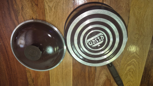 Olla Cacerola Essen Bordó (Usado)
