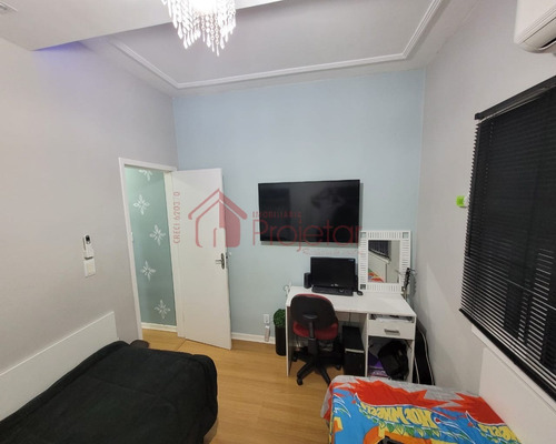 Imagem 10 de 16 de Santo Elias/mesquita. Casa Reformada 2 Quartos, 2 Banheiros E Garagem. - Ca00535 - 32690833