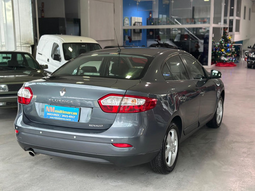 Renault Fluence Exp 16 2013