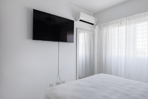 Foxpiantini.com - V129 | Venta De Apartamento En Paraíso.