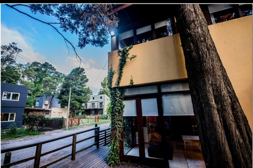 Casa Bque. P. Ramos Los Abetos 1
