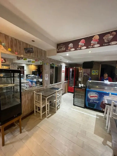 Hotel Boutique Y Local Comercial