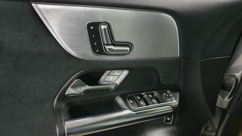 Imagen 4 de 10 de Mercedes Benz Gla 250 4matic Amg-line 0km Conc Oficial -sf