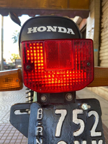 Imagen 17 de 22 de Honda Econo Power Deluxe C90 Original Titular Al Dia