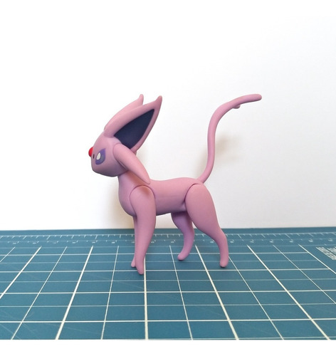 Imagem 5 de 6 de Espeon Pokémon Figure Tomy Action Pose 7,3 Cm
