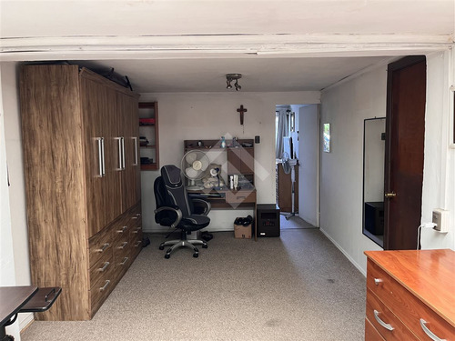 Casa En Venta De 3 Dorm. En Ñuñoa